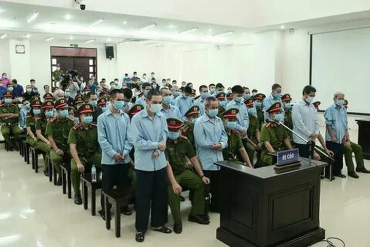 Xu hướng Người bán luôn bổ đôi quả dưa: Hotspot Matrix tiết lộ bí quyết video viral
